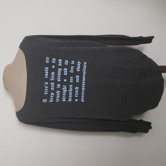Peace Passions Pilates deeply rooted statement sleeved tee Sz XL - Picture 2 of 4
